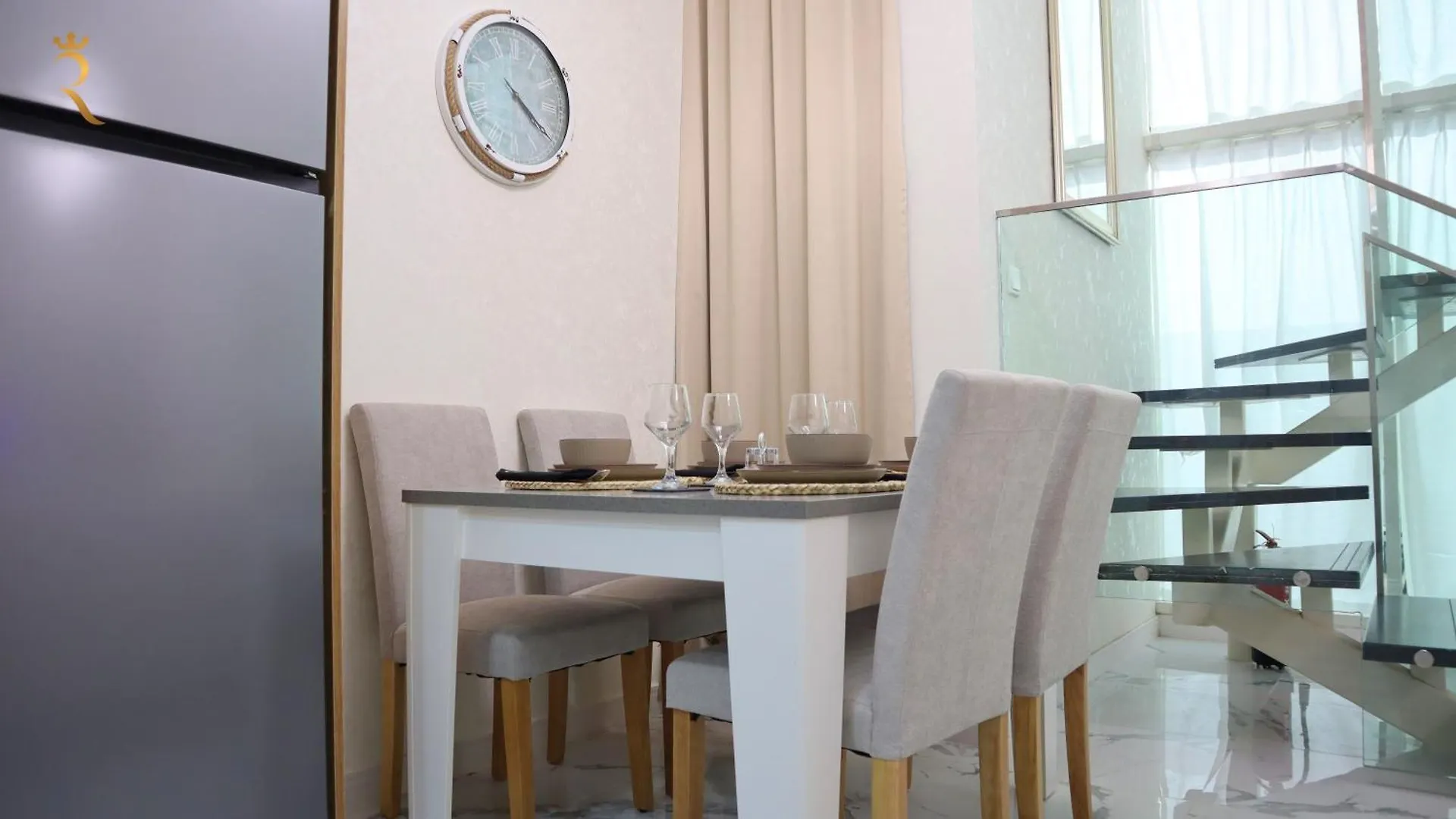 Chalet 2Br Duplex Apartment In Masdar City Abu Dhabi