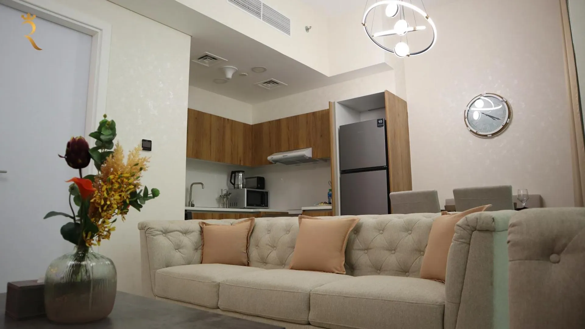 Chalet 2Br Duplex Apartment In Masdar City Abu Dhabi