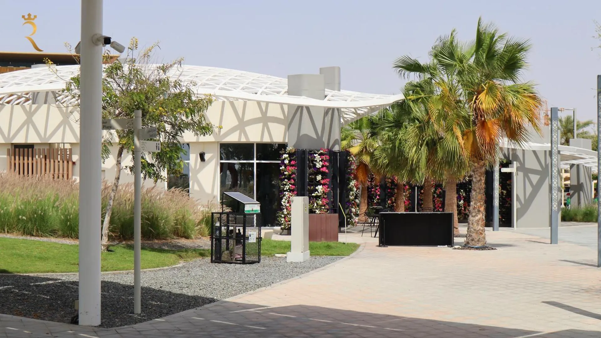 Chalet 2Br Duplex Apartment In Masdar City Abu Dhabi United Arab Emirates
